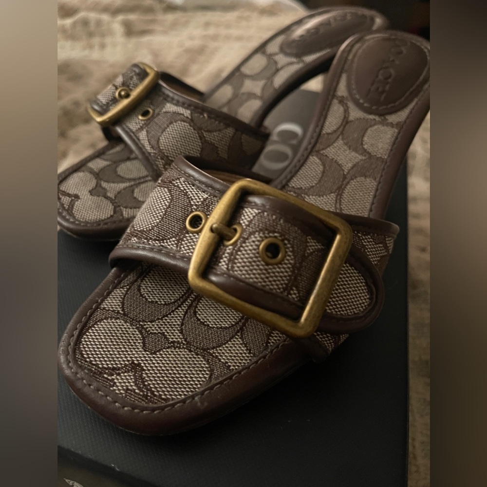 Coach kitten heels